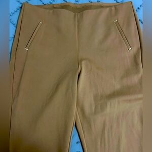 Chico’s Juliet Pants Featuring So Slimming® 360 Technology in Camel EUC